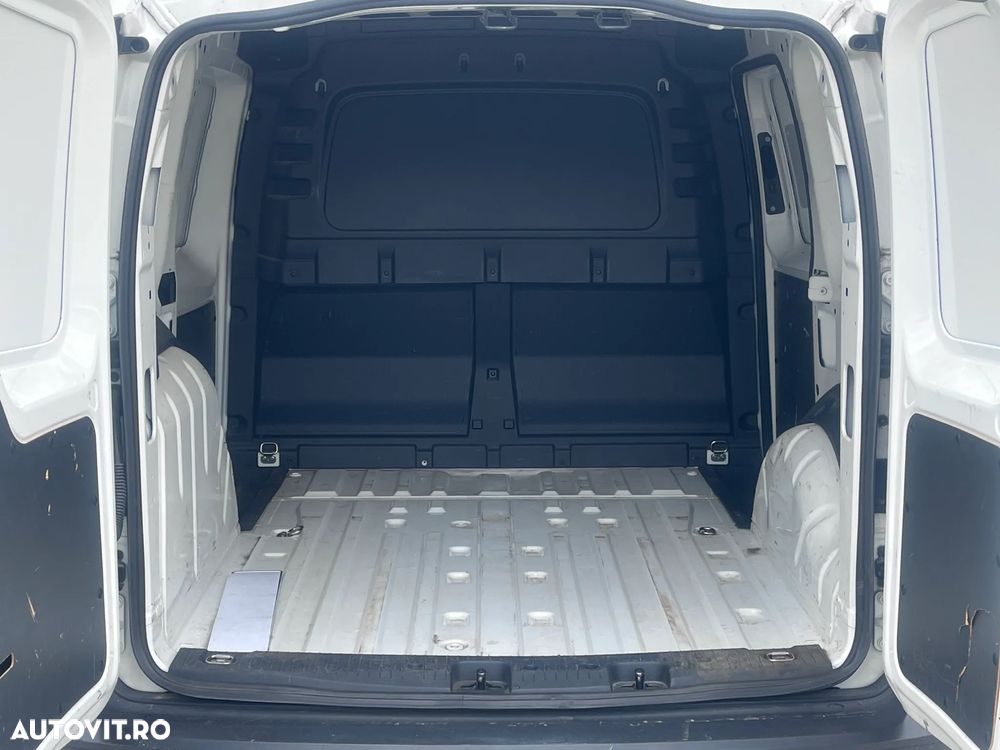 Volkswagen Caddy 2.0 TDI 55 kW - 6