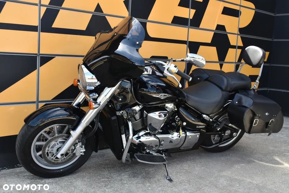 Suzuki Intruder - 7