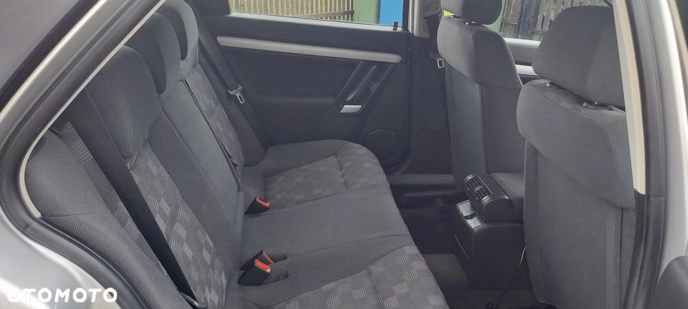 Opel Vectra 1.8 - 18