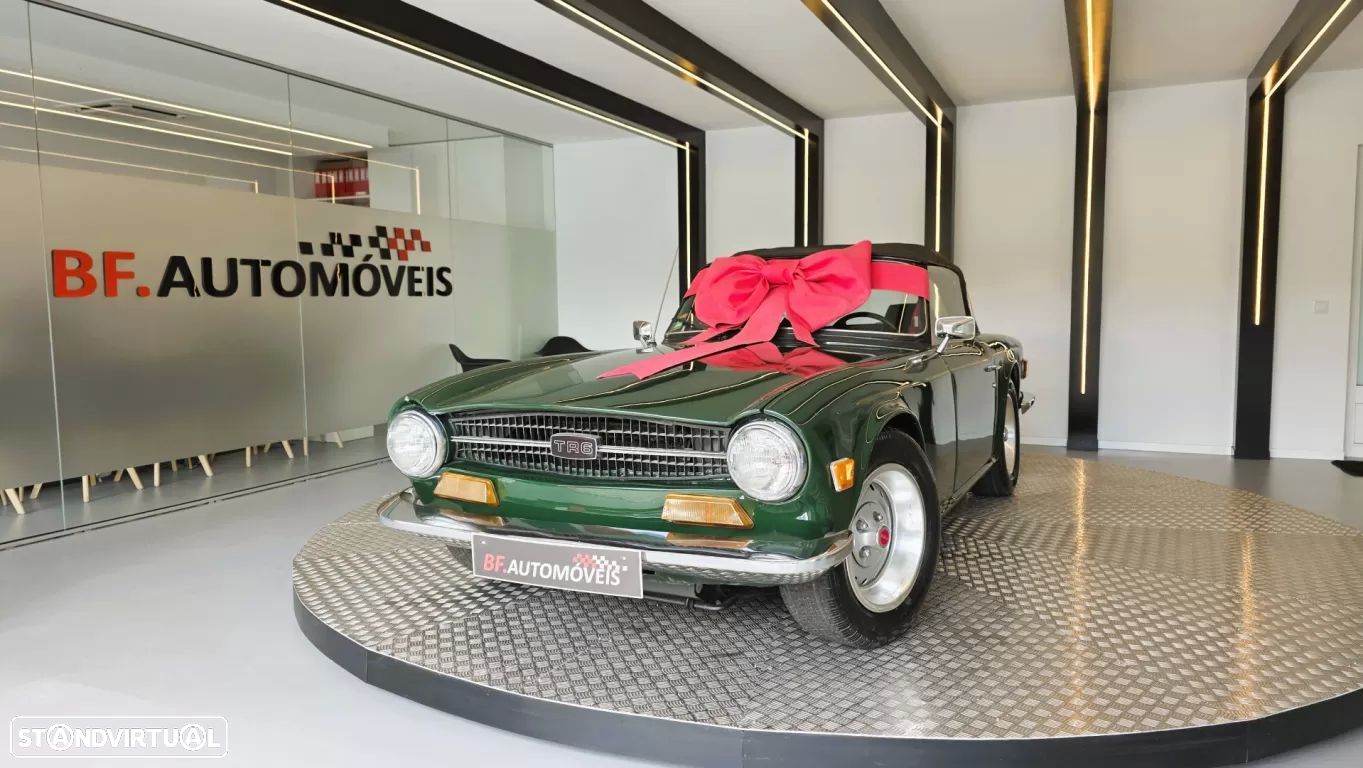 Triumph TR6 - 1