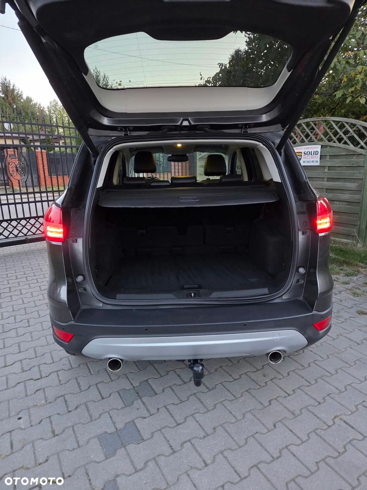 Ford Kuga - 8