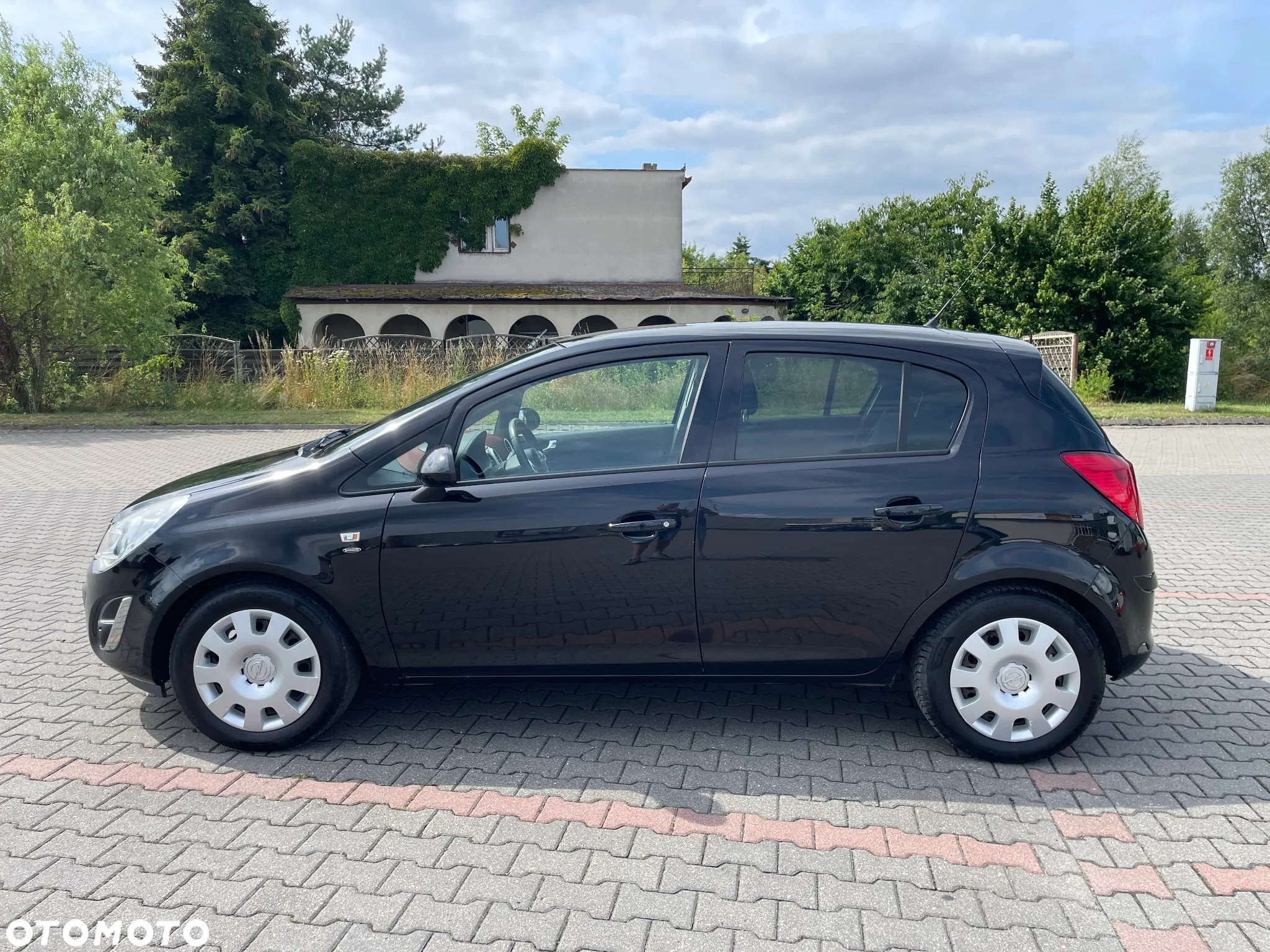 Opel Corsa 1.4 16V Enjoy - 3