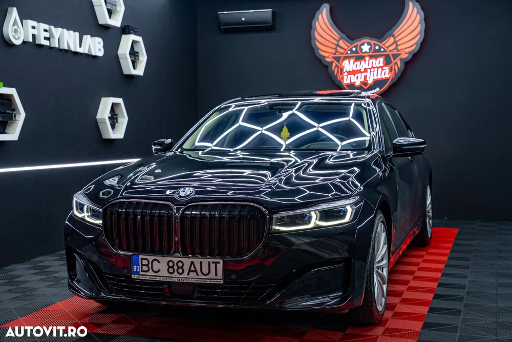 BMW Seria 7 740d xDrive MHEV - 1