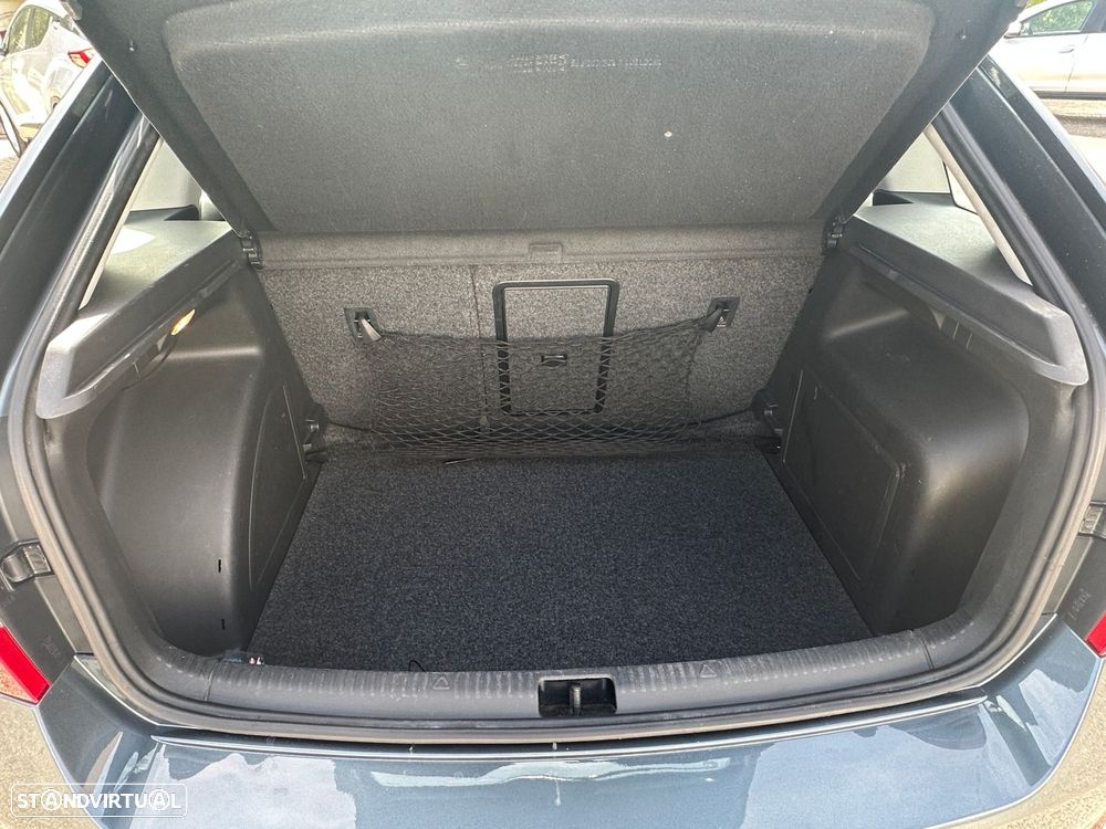 Skoda Rapid Spaceback 1.6 TDi Elegance - 9
