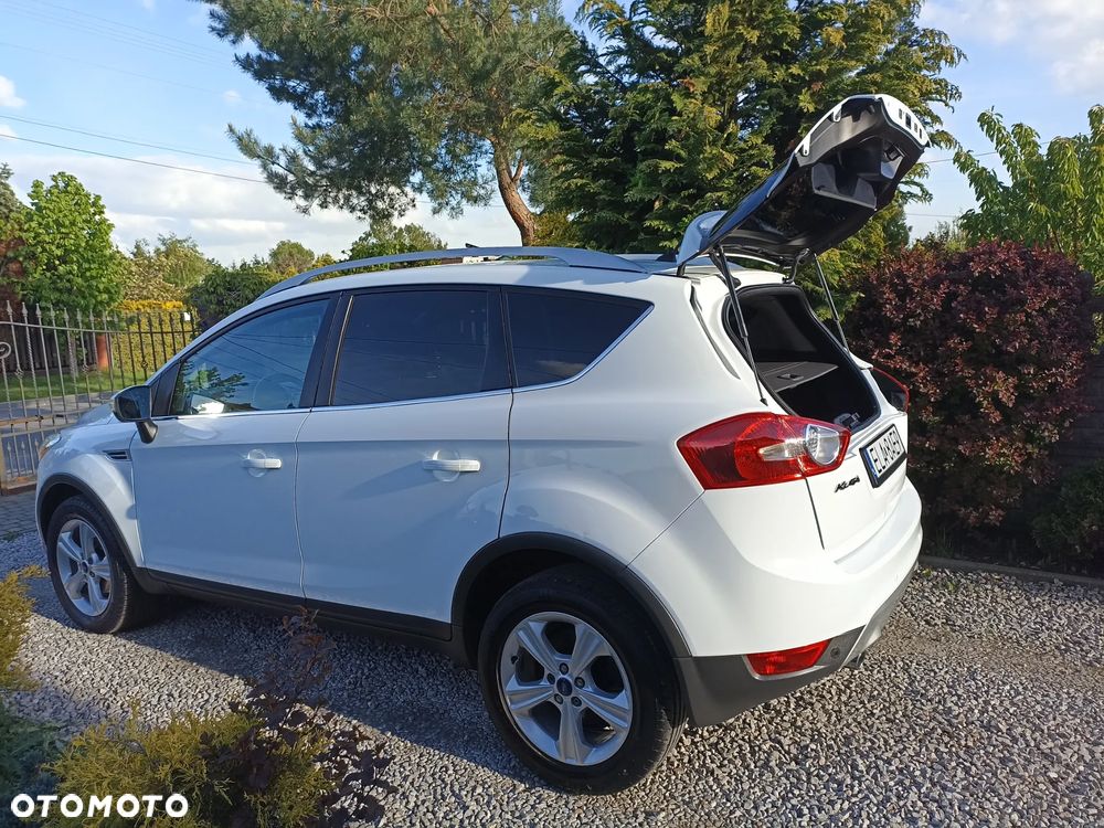 Ford Kuga 2.0 TDCi 4x4 Titanium - 12