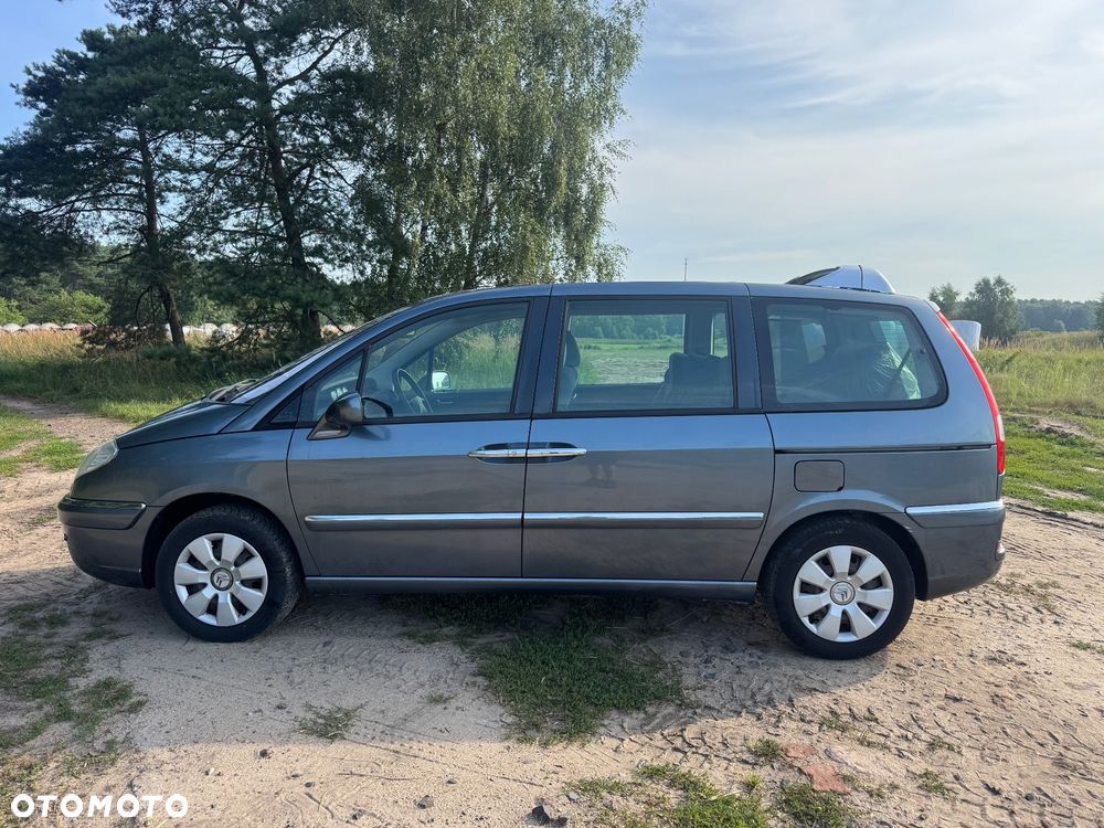 Citroën C8 2.0 16V Confort - 11