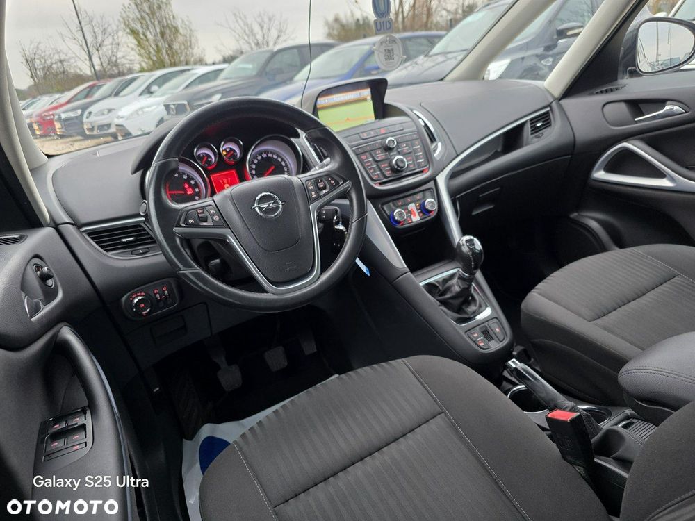 Opel Zafira 1.4 T Cosmo - 30