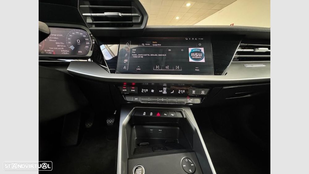 Audi A3 Limousine 30 TFSI Advanced - 14
