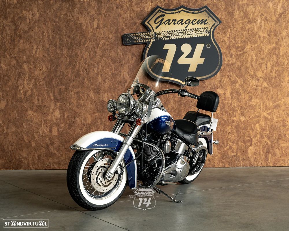 Harley-Davidson FLST Softail Deluxe - 1