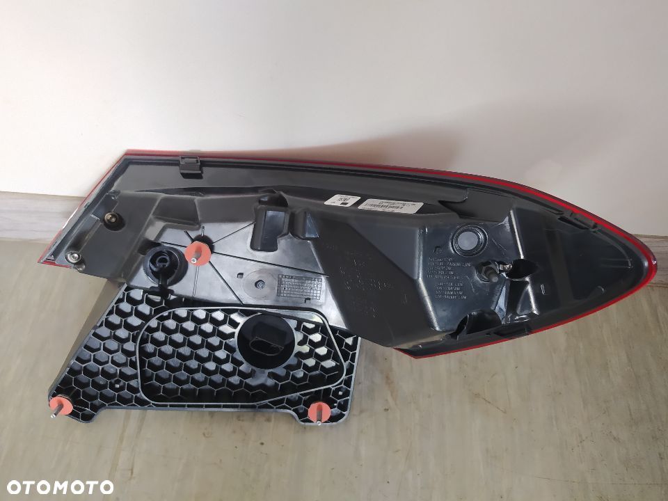 Mercedes E klasa 213 LIFT Lampa Tylna Lewa A2139065109 - 3