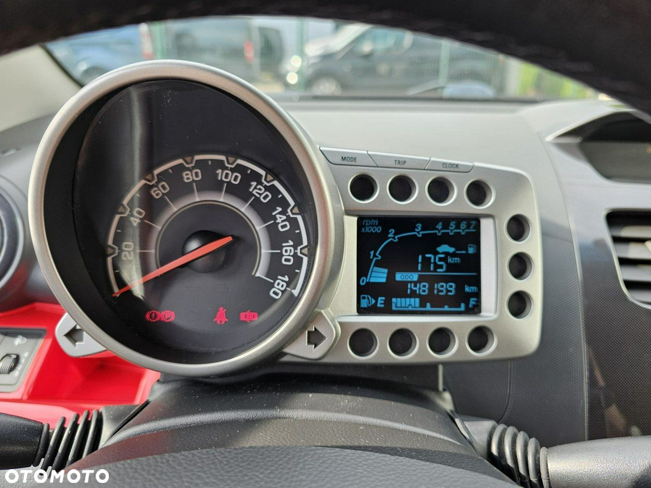 Chevrolet Spark - 15