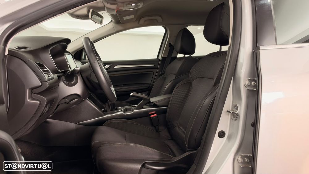 Renault Mégane - 8