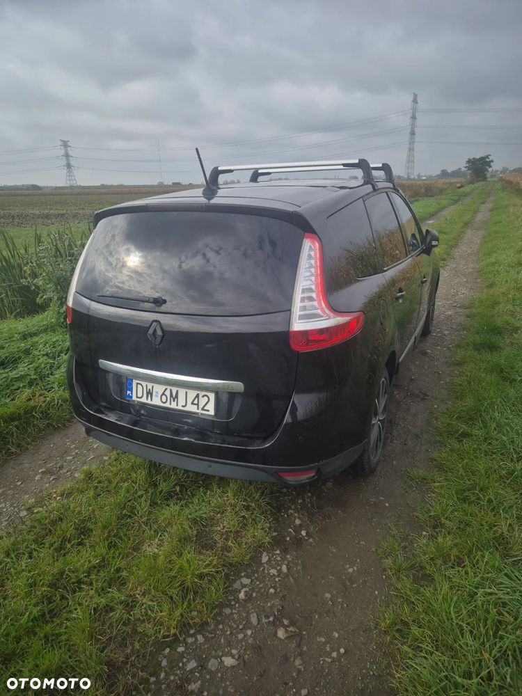 Renault Grand Scenic III 12-13 - 3