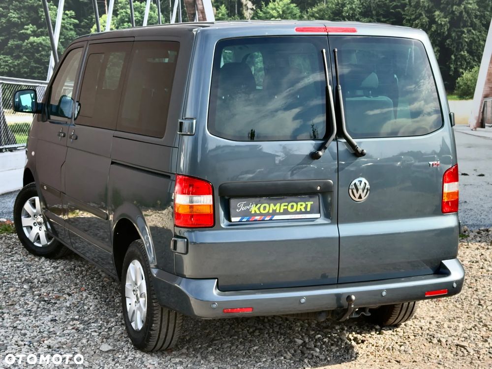 Volkswagen Caravelle - 13