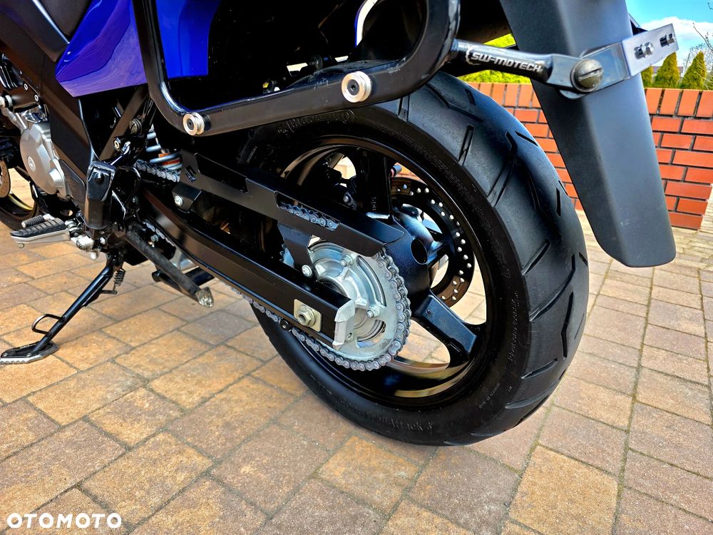 Suzuki DL - 16
