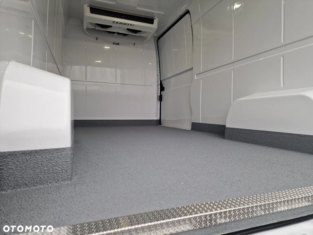 Toyota PROACE MAX - 15