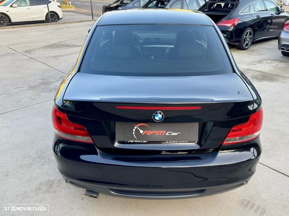 BMW 120 d Aut. Limited Edition Lifestyle c/ M Sport Pack - 10
