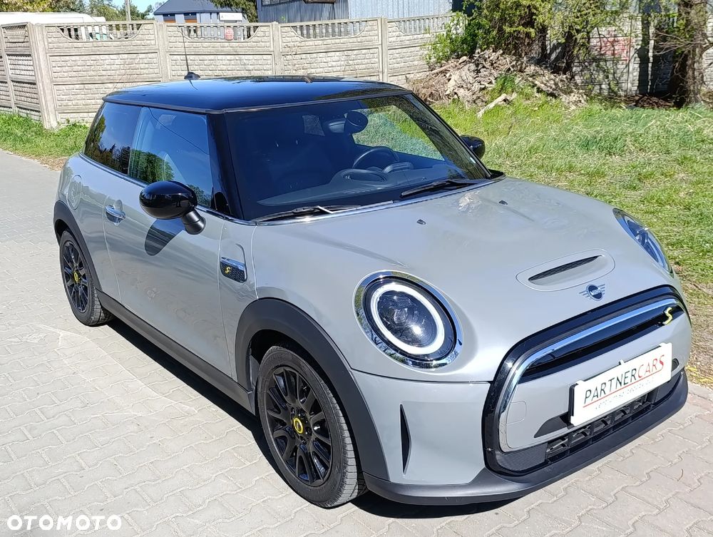 MINI Cooper - 1
