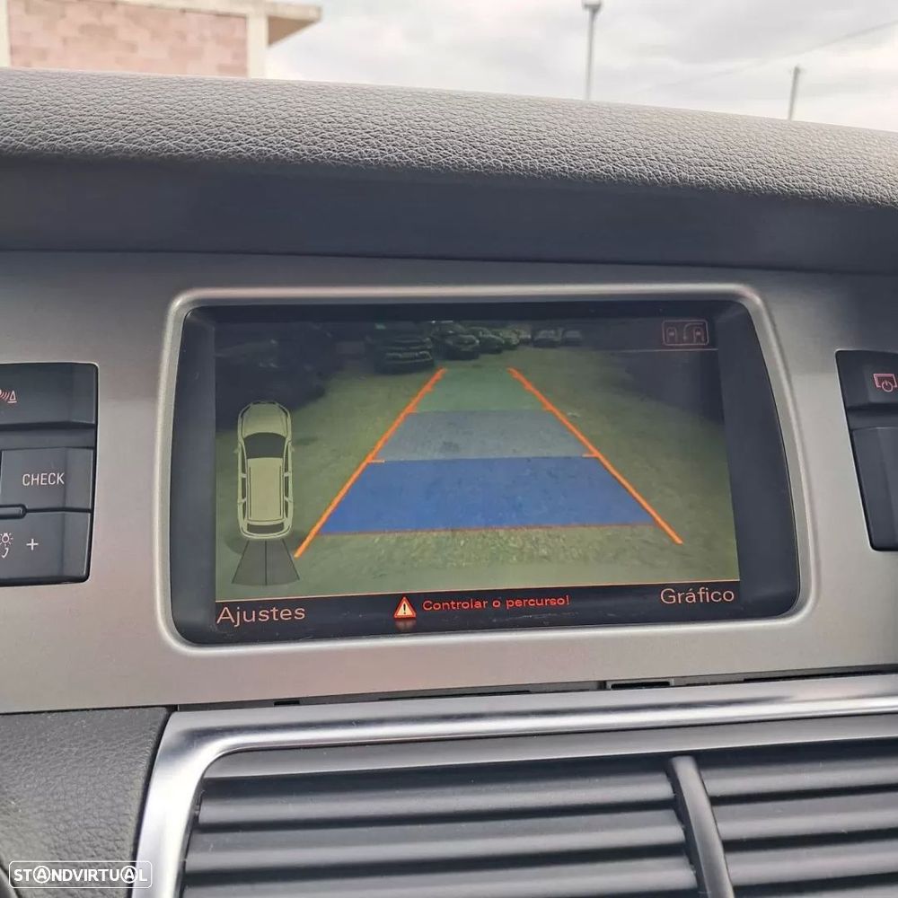 Audi Q7 3.0 V6 TDi quattro Tiptronic - 13