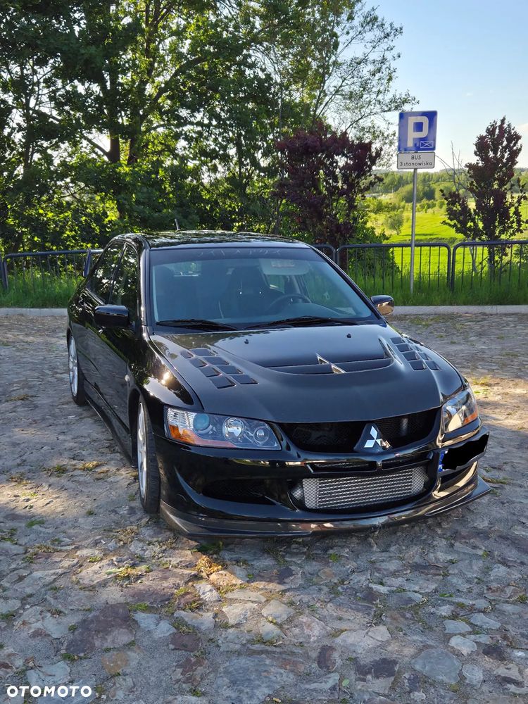 Mitsubishi Lancer - 2