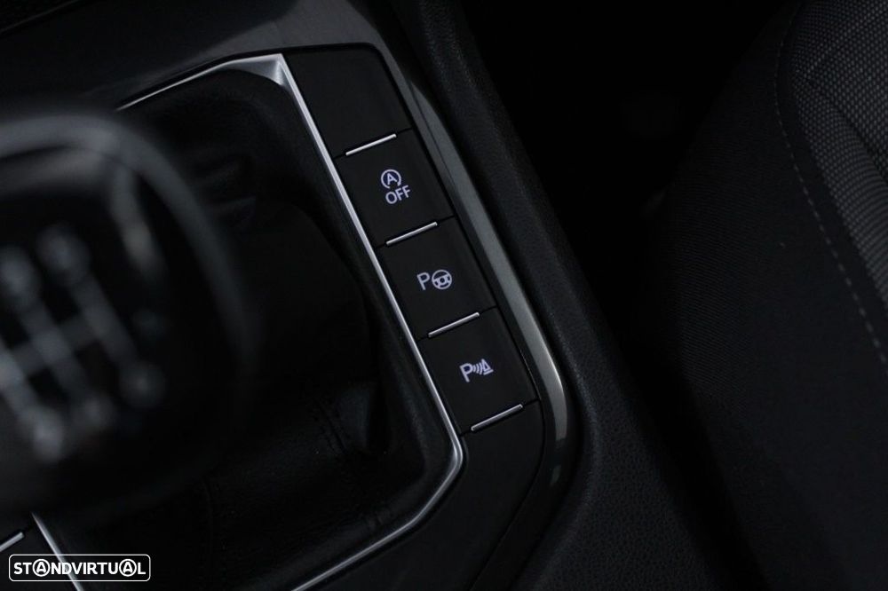 VW Tiguan 2.0 TDI Life - 30