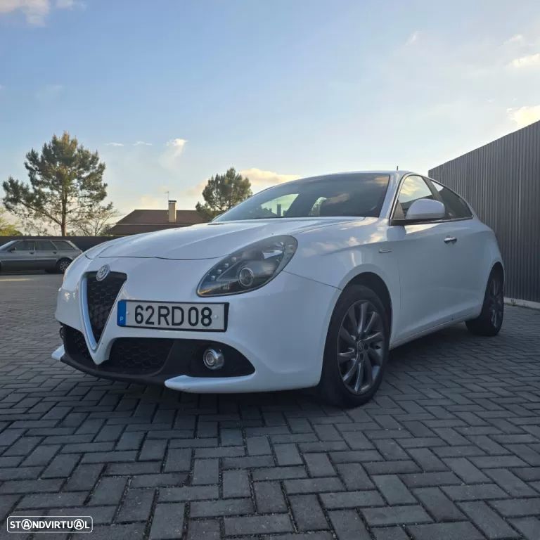Alfa Romeo Giulietta 1.6 JTDM Sport - 2
