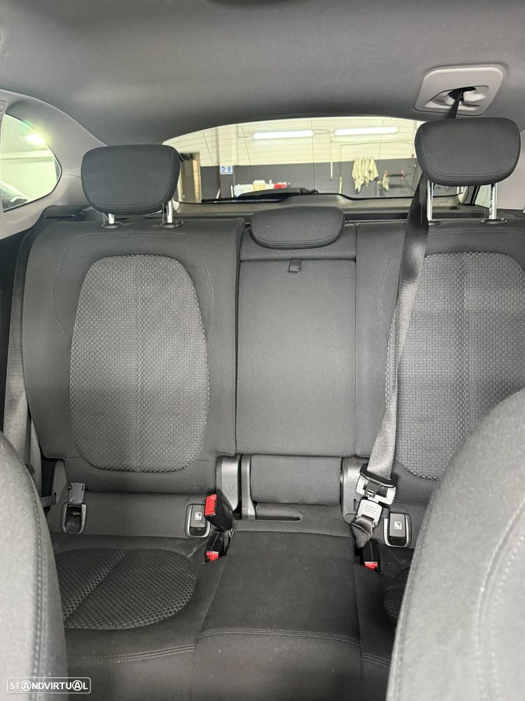 BMW X1 16 d sDrive - 11