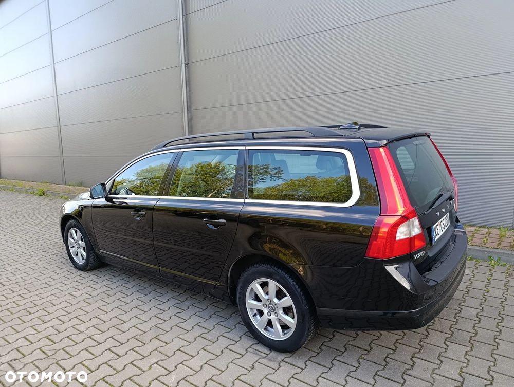 Volvo V70 2.5T Momentum - 21