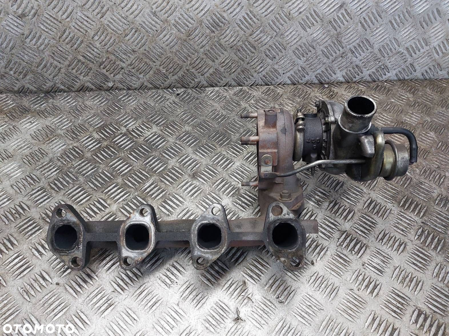 TURBOSPRĘŻARKA TURBINA TOYOTA COROLLA E11 LIFT 2.0 D4D 17201-27020 - 2