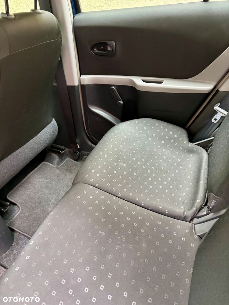 Toyota Yaris 1.0 Luna A/C - 11