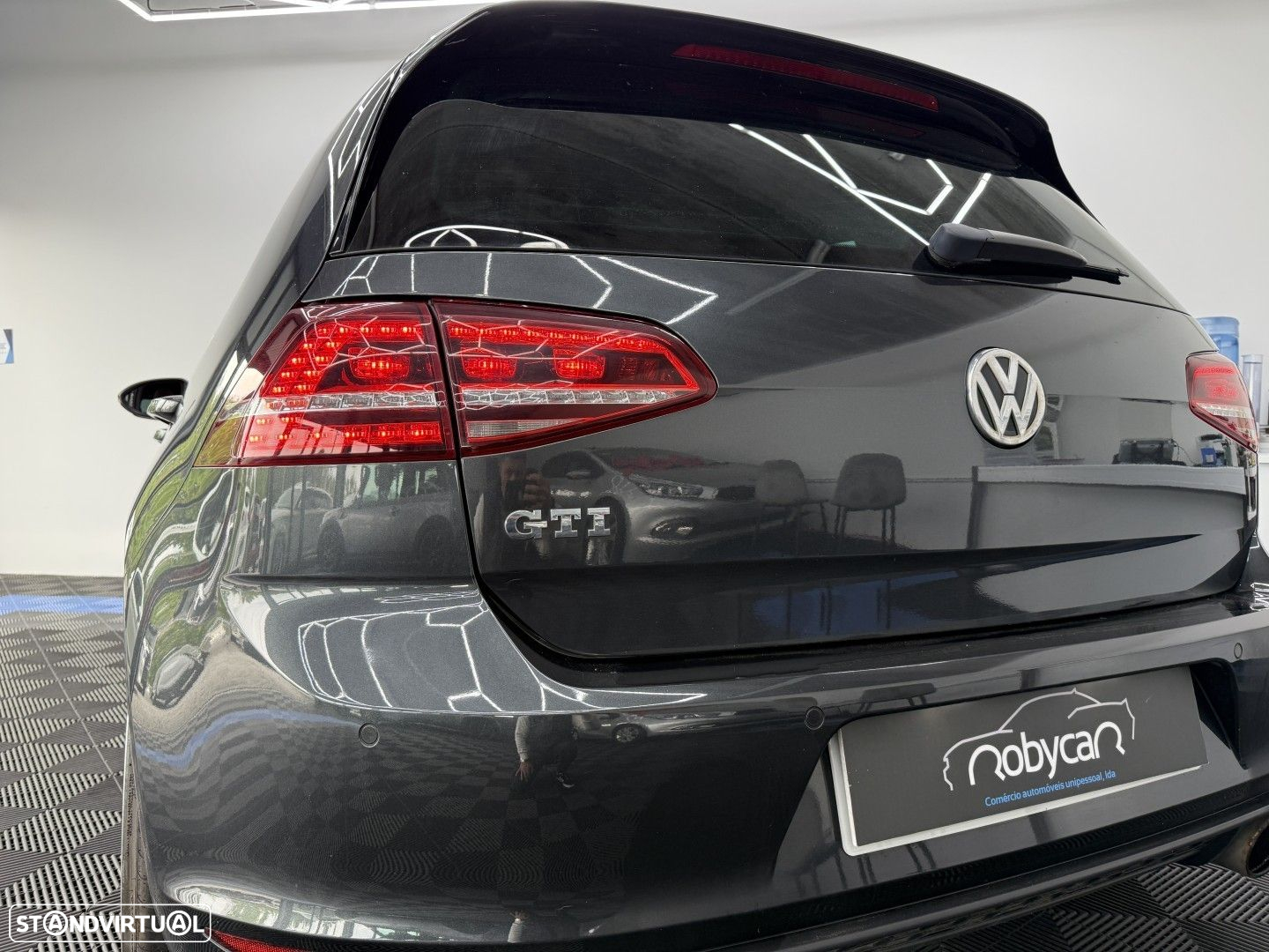 VW Golf 2.0 TSi GTi DSG - 12