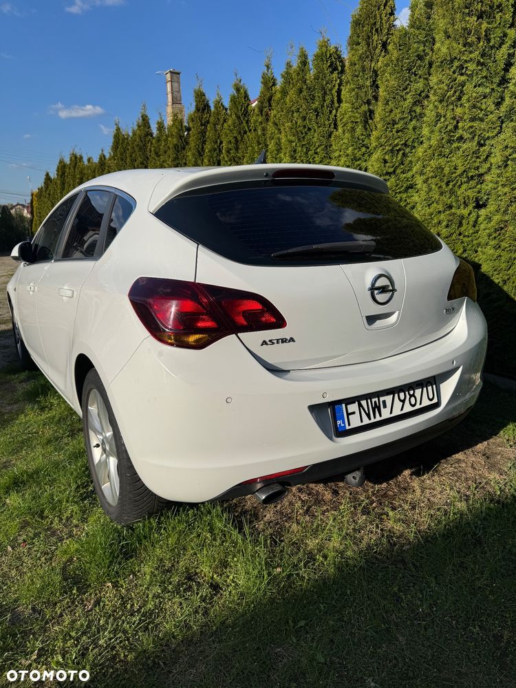 Opel Astra 2.0 CDTI DPF - 5