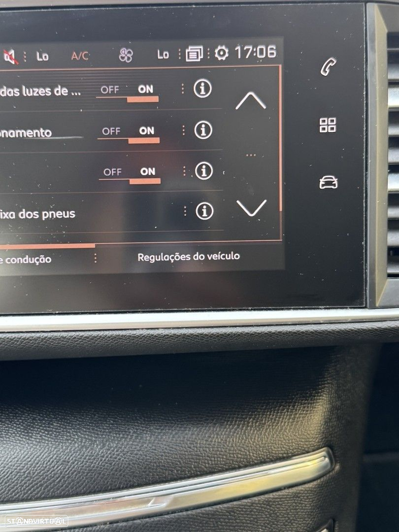 Peugeot 308 SW 1.2 PureTech Allure Full LED EAT8 - 23