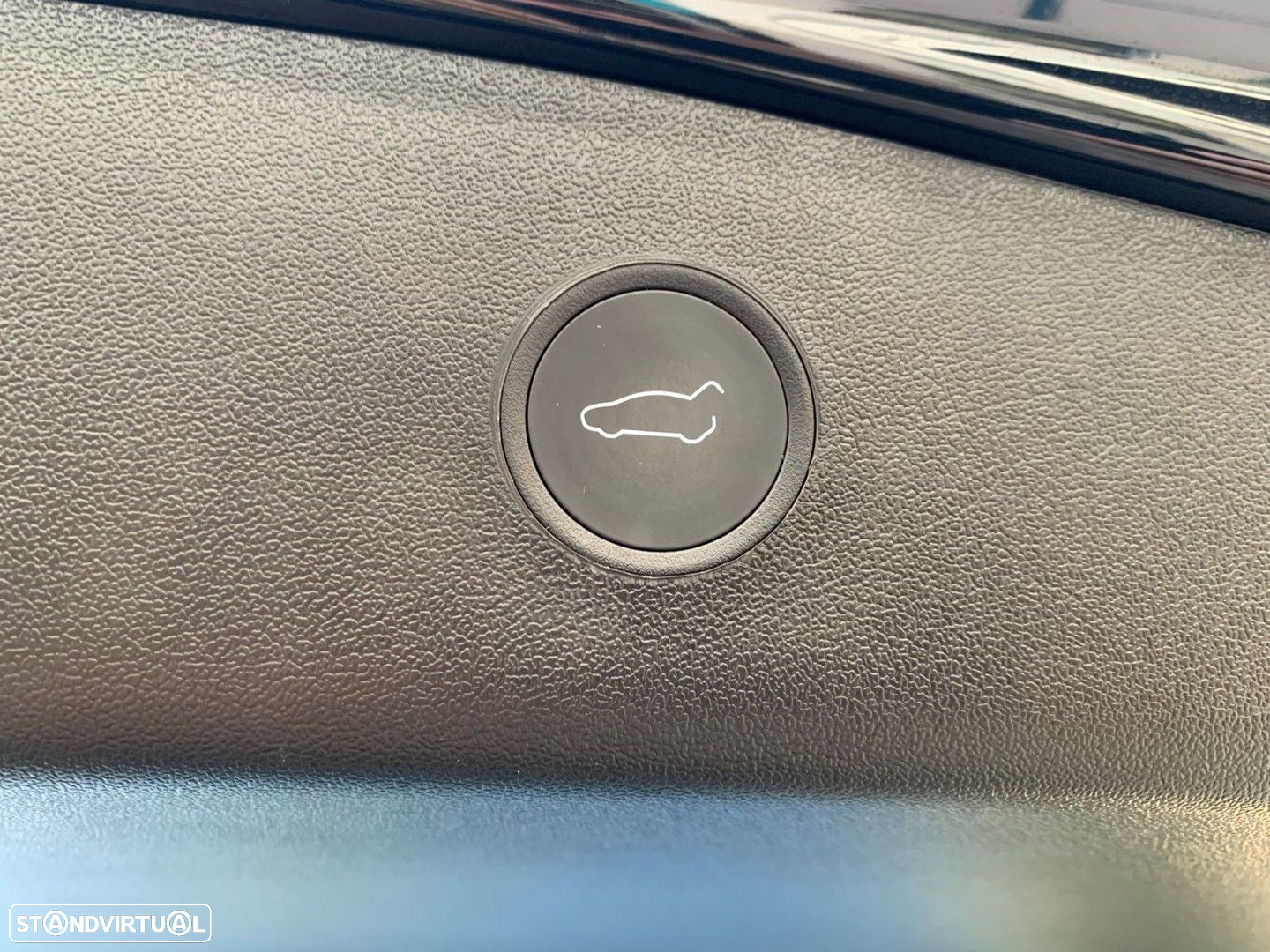 Tesla Model 3 - 16