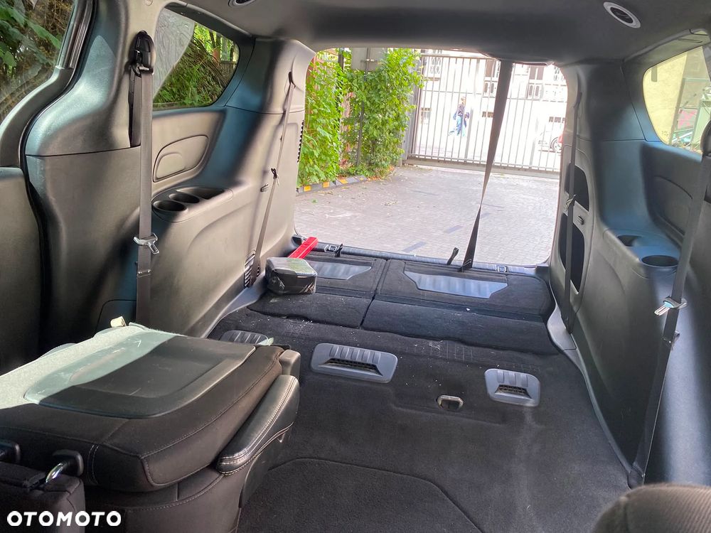 Chrysler Pacifica - 20