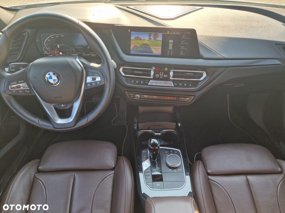 BMW Seria 1 120i Edition Colorvision - 23