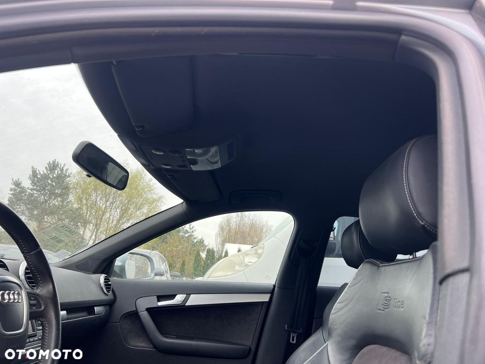 Audi A3 Sportback 1.4 TFSI S line Sportpaket (plus) - 25