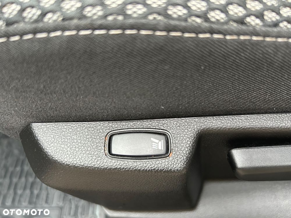 Dacia Duster 1.6 SCe Prestige - 21