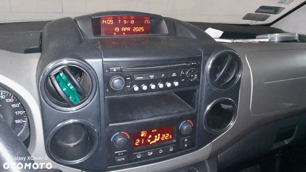 Peugeot Partner 1.6 HDi VTC - 11