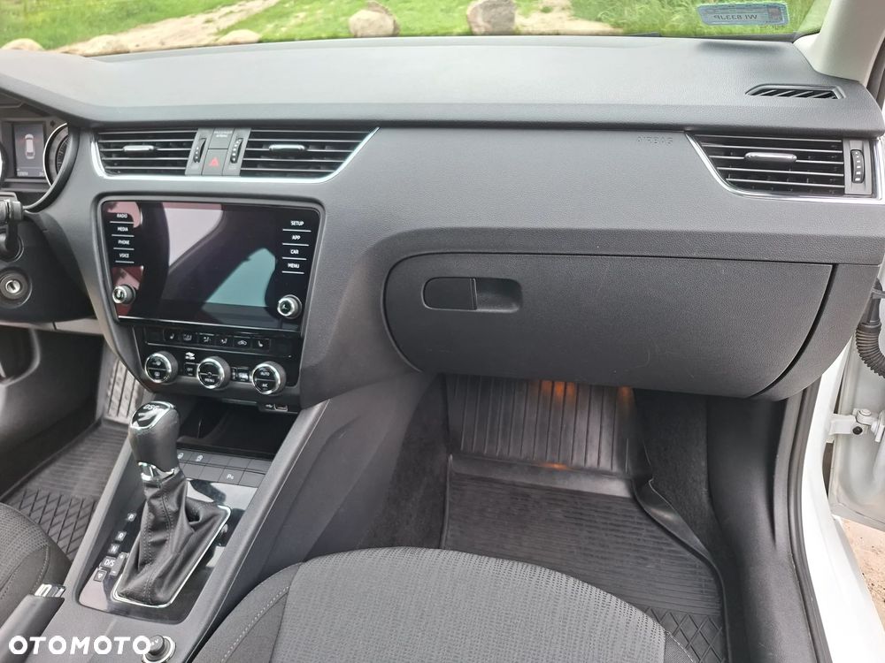 Skoda Octavia 1.5 TSI ACT Style DSG - 11