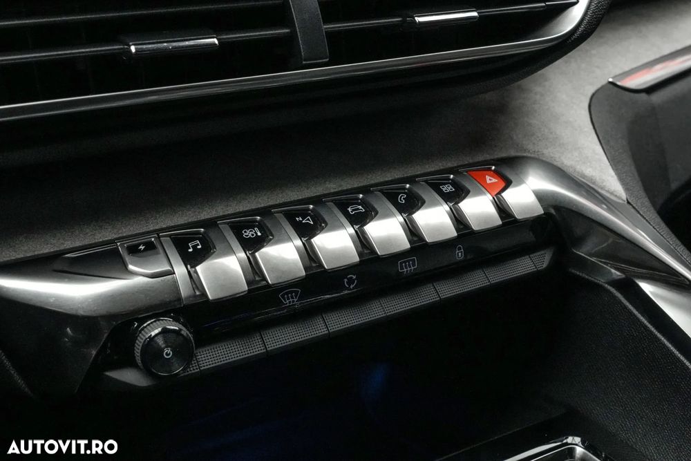 Peugeot 3008 PHEV EAT8 GT Pack - 18