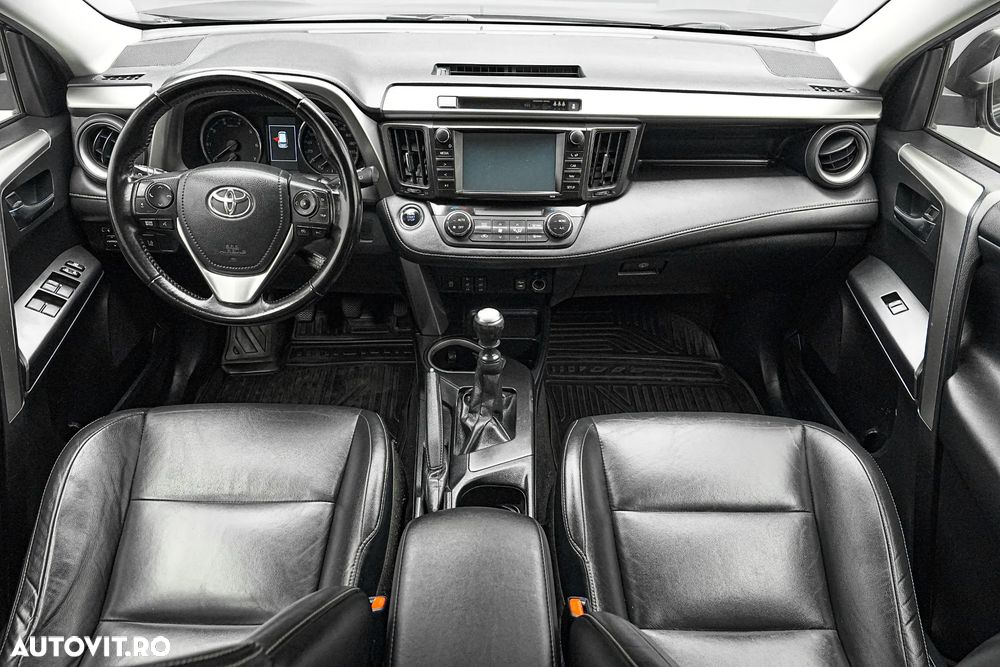 Toyota RAV4 2.0 D-4D 4x2 Start-Stop Edition S+ - 8