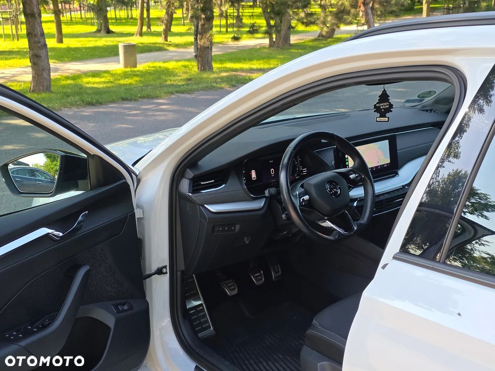 Skoda Octavia 1.5 TSI ACT Sportline - 6