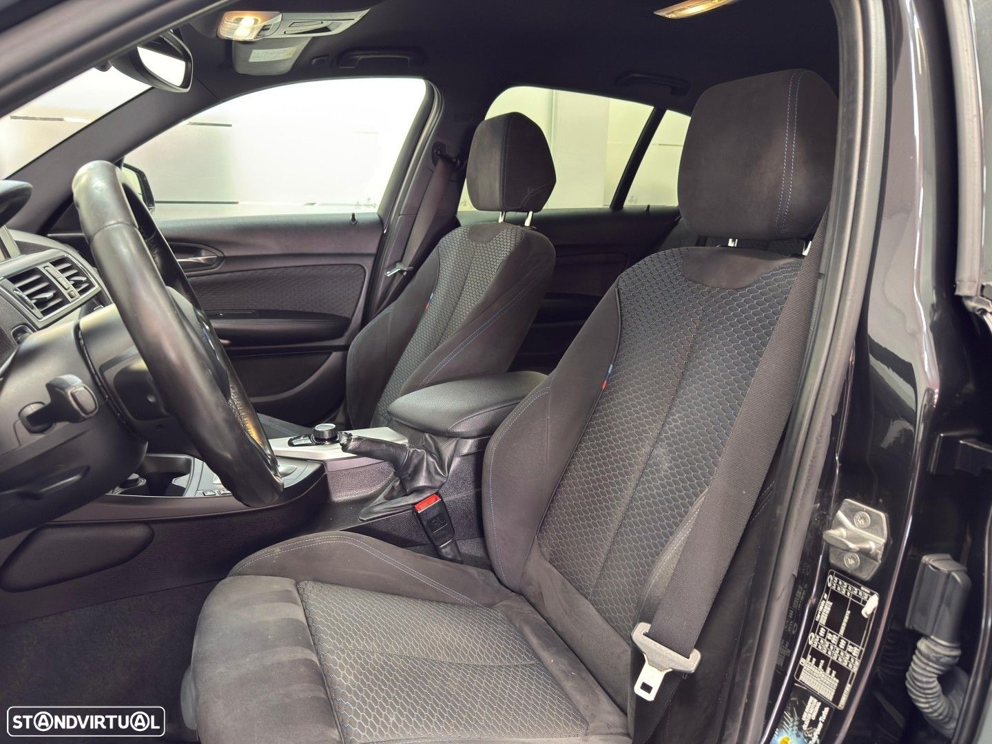 BMW 116 d Pack M Auto - 11