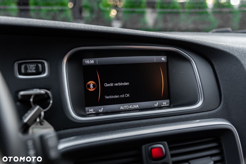 Volvo V40 Cross Country T4 AWD Geartronic - 34
