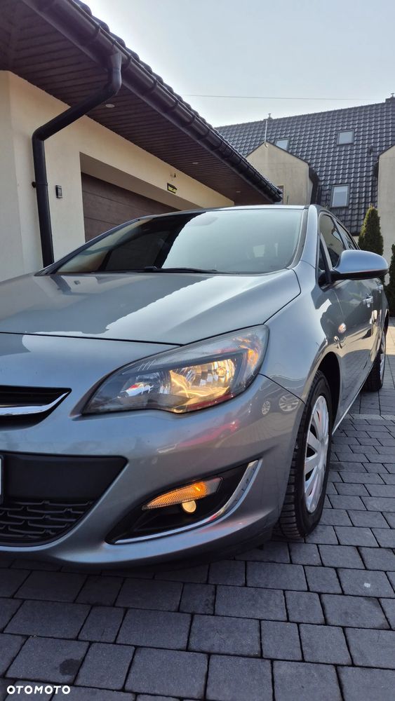 Opel Astra 1.4 T Enjoy - 23