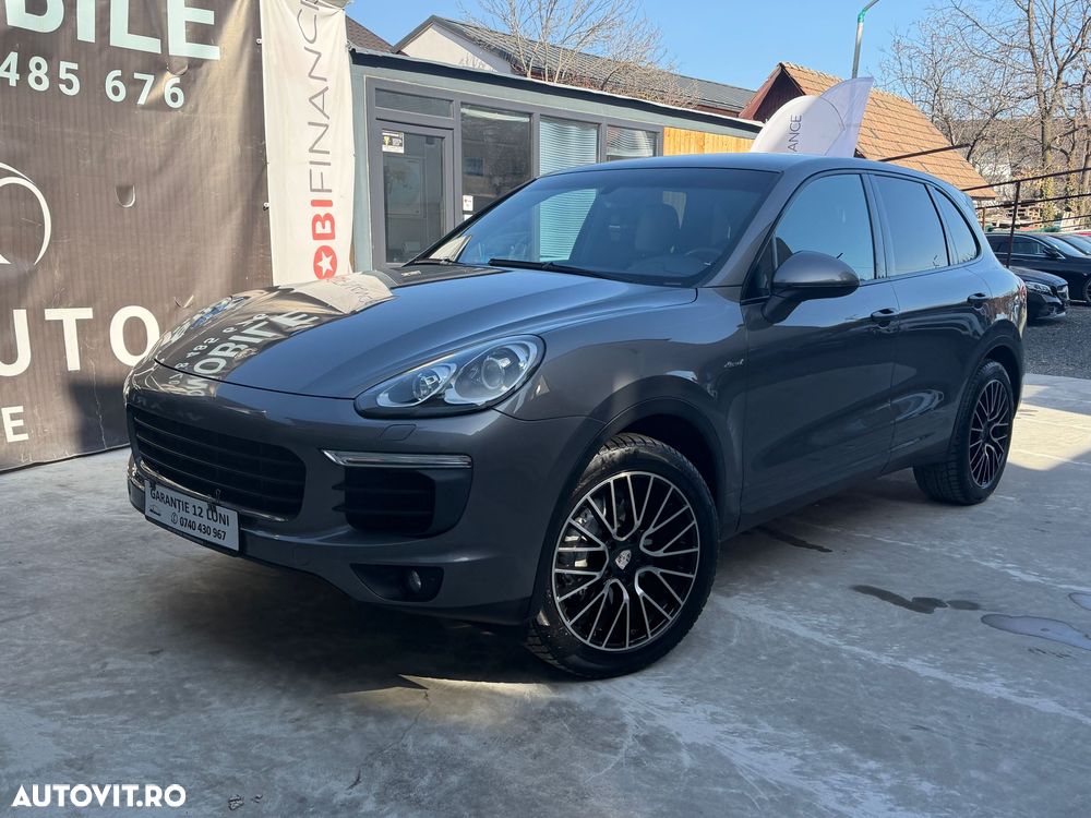 Porsche Cayenne 3.0 L - 21
