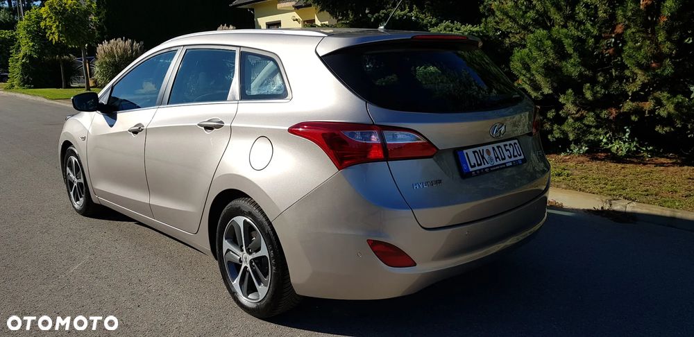 Hyundai i30 1.4 BlueDrive Base - 7