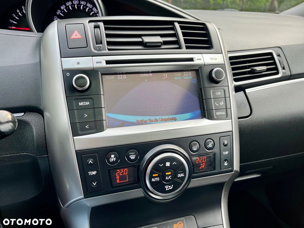 Toyota Verso 1.8 Prestige 7os MS - 15