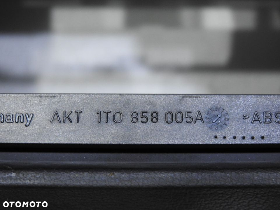 DESKA ROZDZIELCZA KONSOLA VW TOURAN LIFT - 11